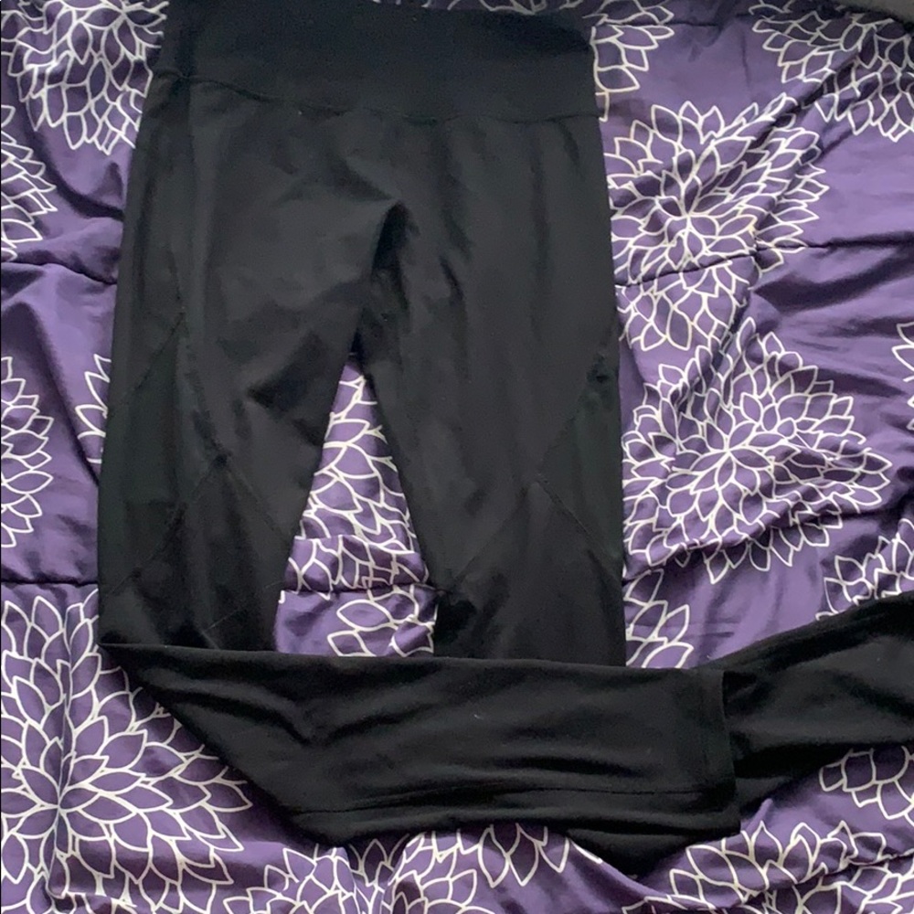 black workout leggings with mesh